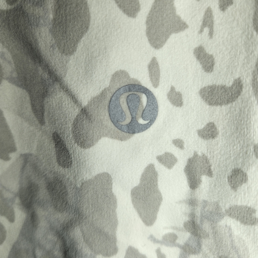 lululemon athletica White with Light Gray Spot Print Cropped Tank - Picture 4 of 5